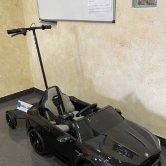 VENTA Coche a batería BMW M5 12V con plataforma para padres, lacado en negro - LE9585